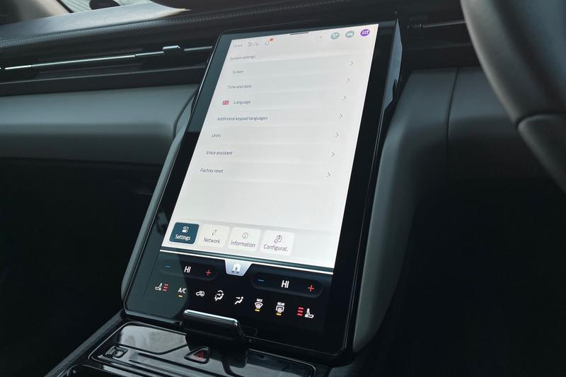 Used Ford Explorer 2025 for sale - 76640970: Photo 31