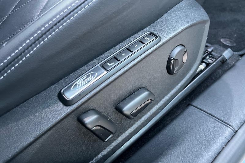 Used Ford Explorer 2025 for sale - 76640970: Photo 34