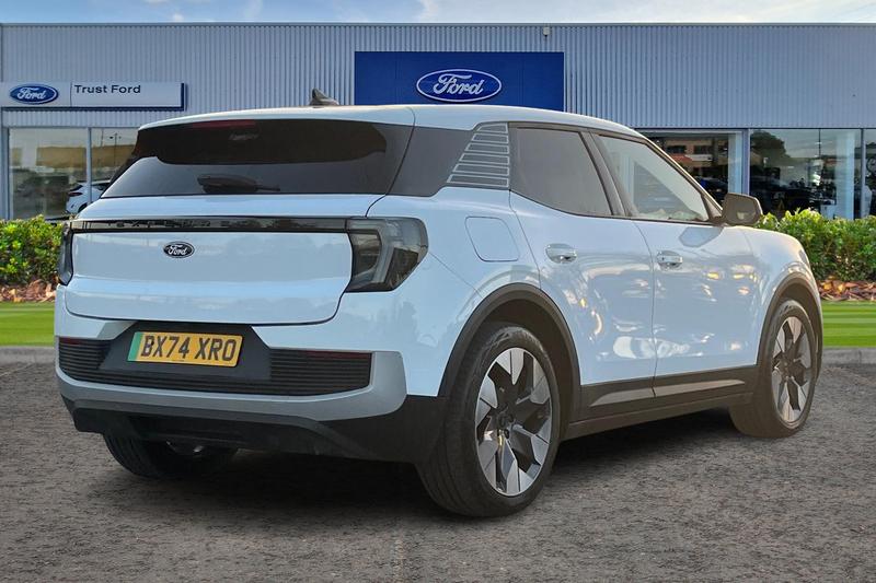 Used Ford Explorer 2025 for sale - 76640970: Photo 4