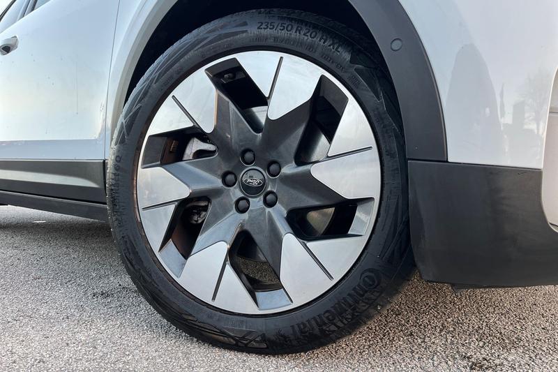 Used Ford Explorer 2025 for sale - 76640970: Photo 8