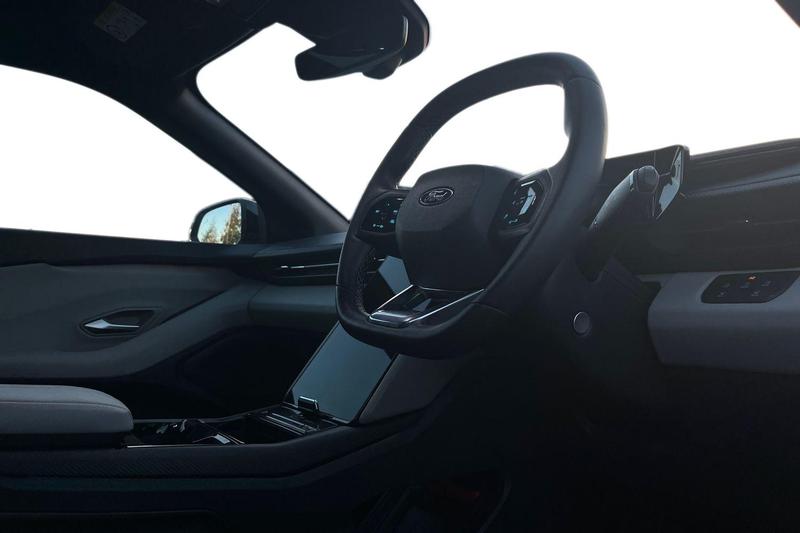 Used Ford Explorer 2025 for sale - 76640970: Photo 9