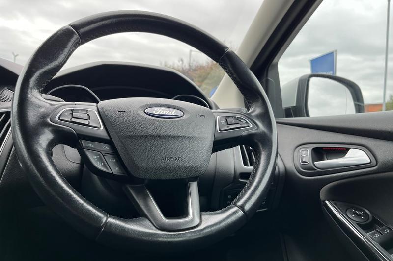 Used Ford Focus 2017 for sale - 76079774: Photo 12