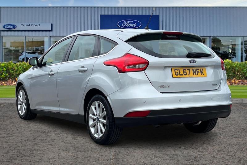 Used Ford Focus 2017 for sale - 76079774: Photo 2
