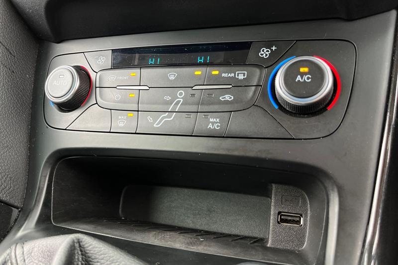 Used Ford Focus 2017 for sale - 76079774: Photo 33
