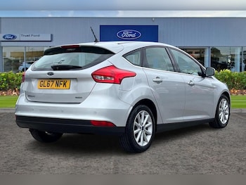 Used Ford Focus 2017 for sale - 76079774: Photo 4