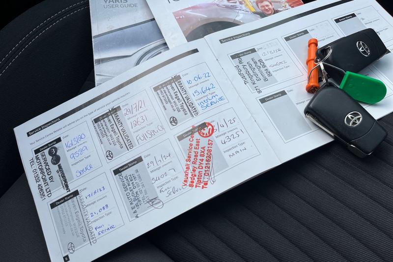 Used Toyota Yaris 2019 for sale - 77910324: Photo 22