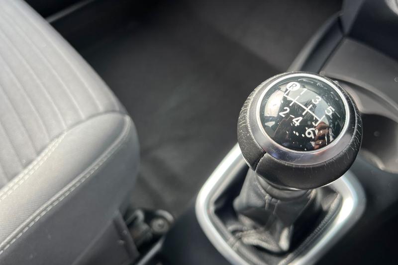 Used Toyota Yaris 2019 for sale - 77910324: Photo 33