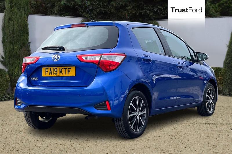 Used Toyota Yaris 2019 for sale - 77910324: Photo 4