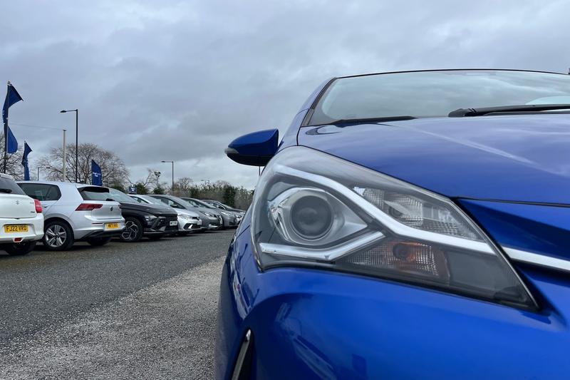 Used Toyota Yaris 2019 for sale - 77910324: Photo 40