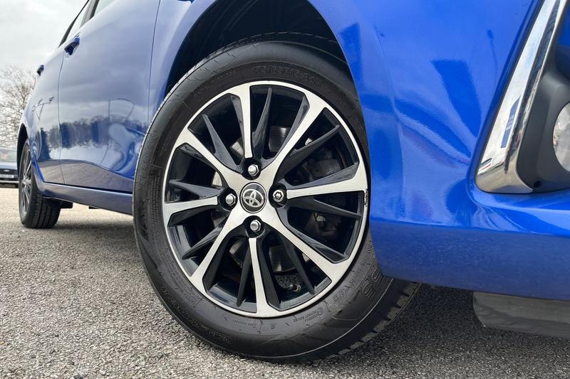 Used Toyota Yaris 2019 for sale - 77910324: Photo 8