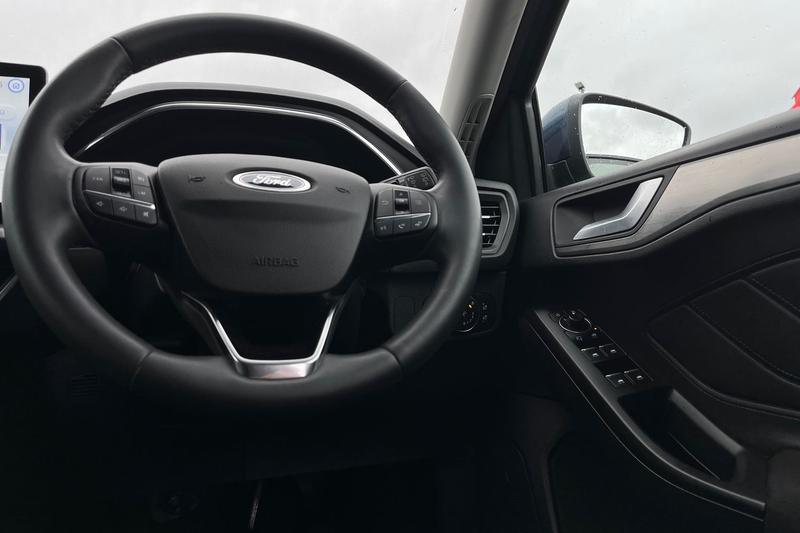 Used Ford Focus 2023 for sale - 77529065: Photo 12