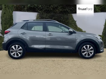 Used Kia Stonic 2024 for sale - 79748360: Photo