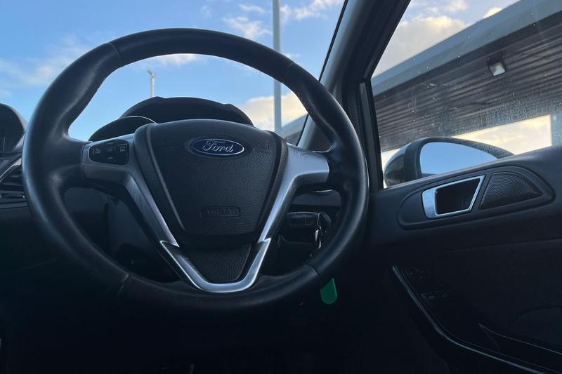 Used Ford Fiesta 2016 for sale - 76895317: Photo 12