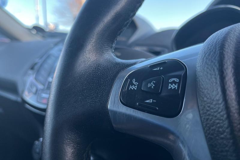 Used Ford Fiesta 2016 for sale - 76895317: Photo 36