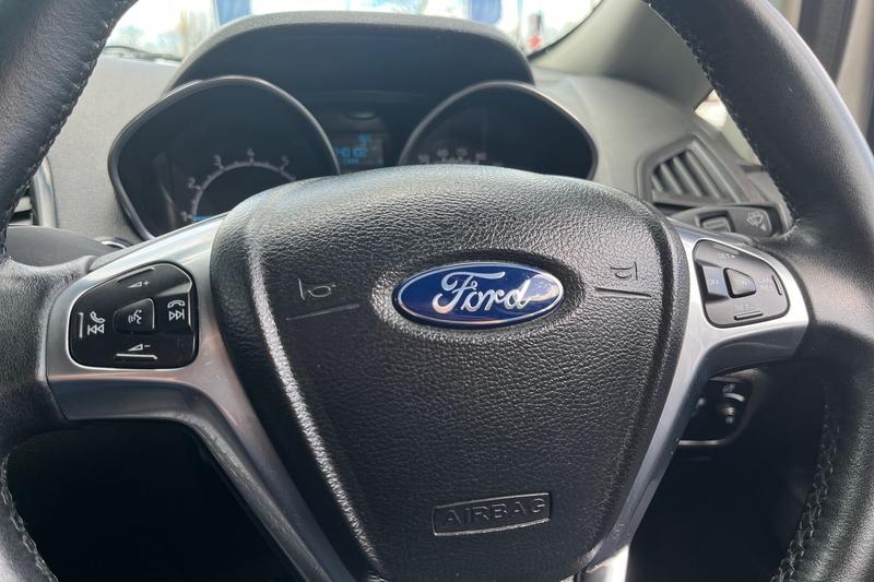 Used Ford Ecosport 2017 for sale - 77834419: Photo 36