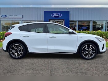 Used Ford Focus 2023 for sale - 78874053: Photo