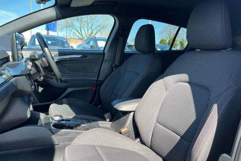Used Ford Focus 2019 for sale - 78153042: Photo 19