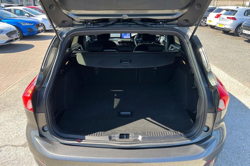 Used Ford Focus 2019 for sale - 78153042: Photo 21