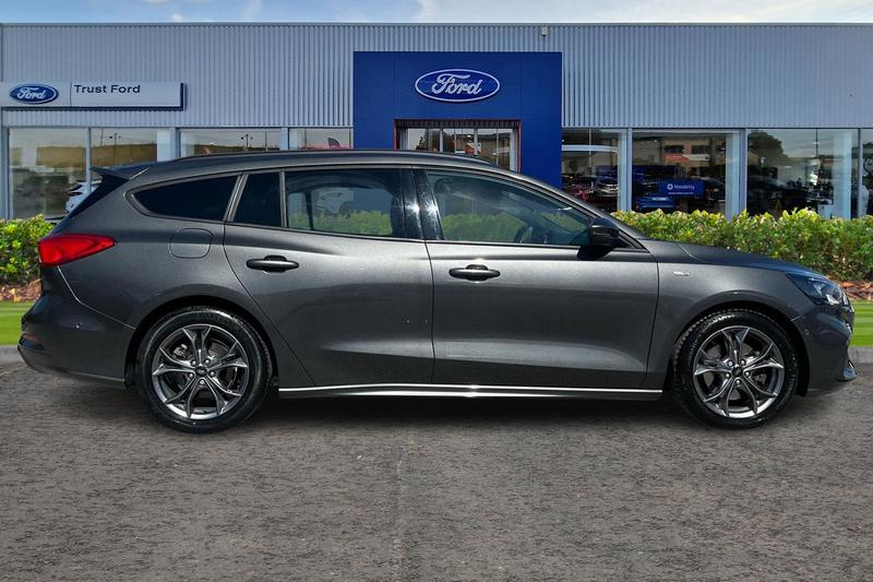 Used Ford Focus 2019 for sale - 78153042: Photo 3