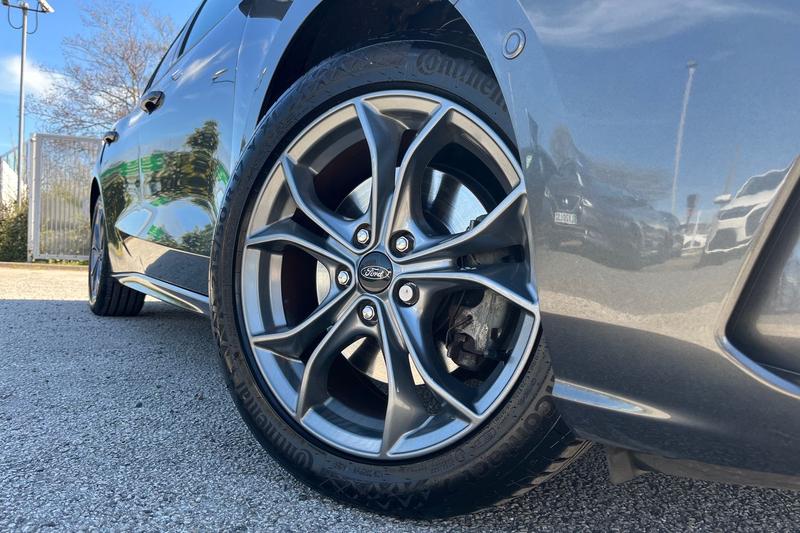 Used Ford Focus 2019 for sale - 78153042: Photo 8