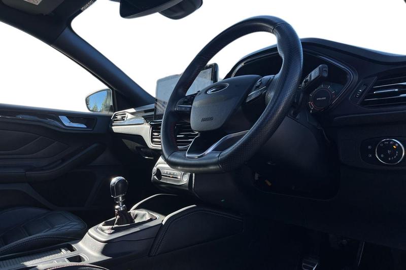 Used Ford Focus 2022 for sale - 76202213: Photo 9