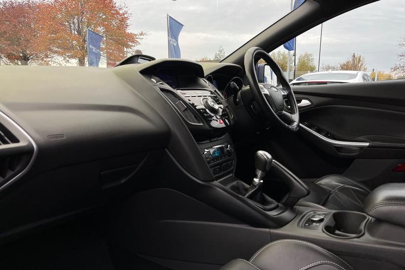 Used Ford Focus 2013 for sale - 76486504: Photo 18