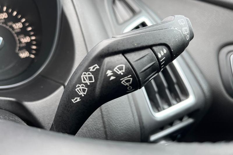 Used Ford Focus 2017 for sale - 77582079: Photo 15