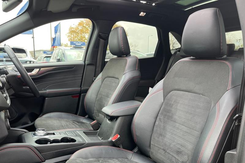 Used Ford Kuga 2022 for sale - 76641128: Photo 19