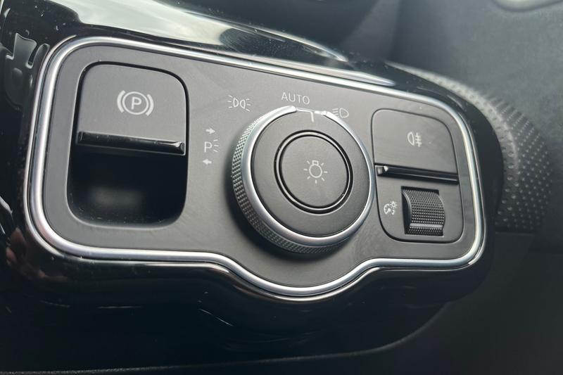Used Mercedes-Benz A-Class 2021 for sale - 75946948: Photo 23