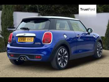 Used MINI Hatch 2019 for sale - 75337930: Photo