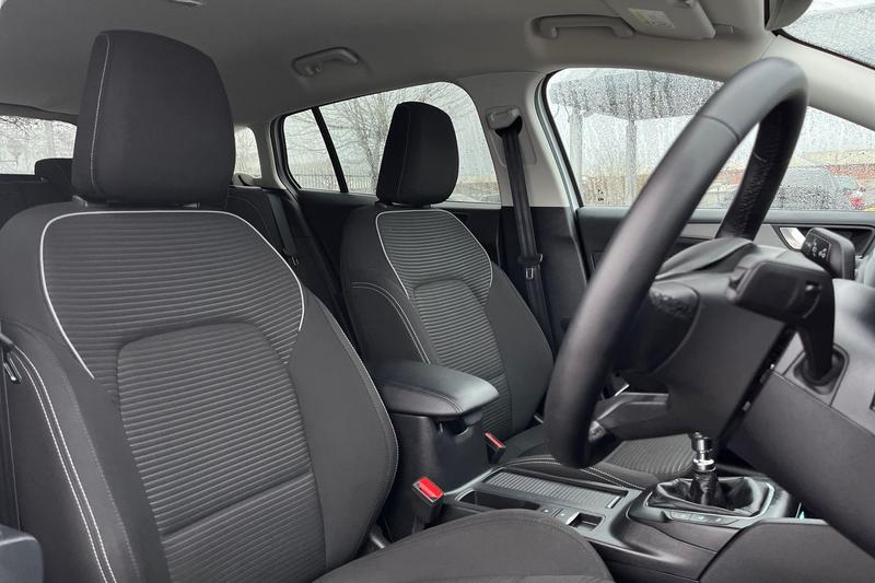 Used Ford Focus 2023 for sale - 77274928: Photo 17