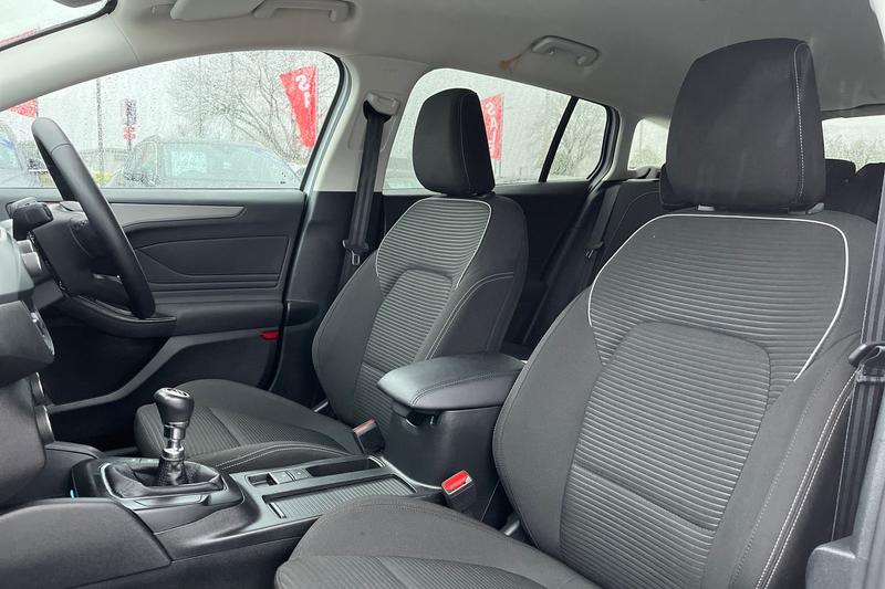 Used Ford Focus 2023 for sale - 77274928: Photo 19