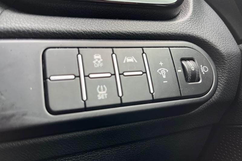 Used Kia XCeed 2023 for sale - 76196477: Photo 23