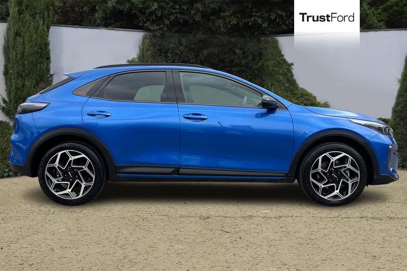 Used Kia XCeed 2023 for sale - 76196477: Photo 3