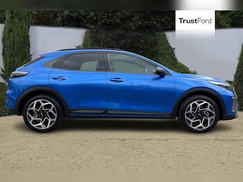 Used Kia XCeed 2023 for sale - 76196477: Photo 3