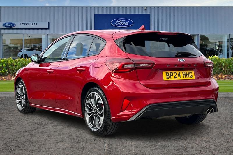 Used Ford Focus 2024 for sale - 76616289: Photo 2