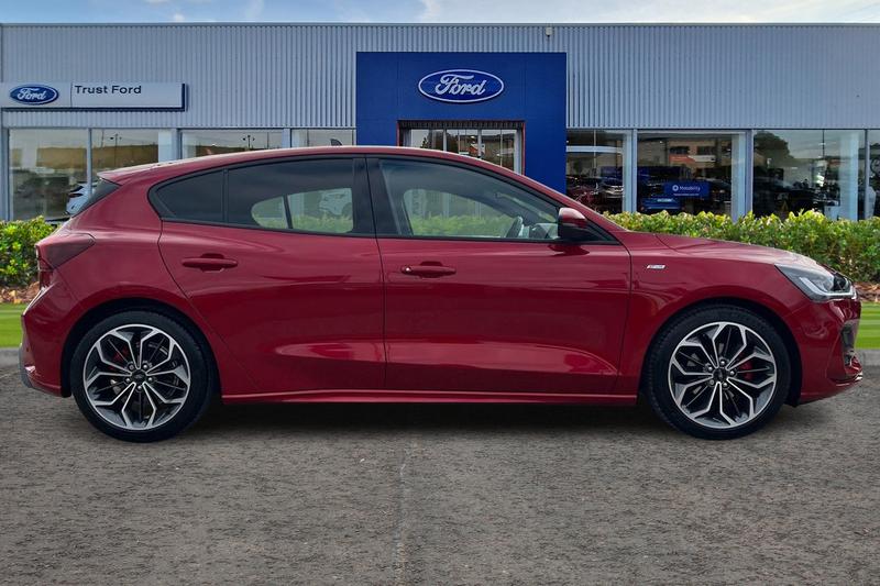 Used Ford Focus 2024 for sale - 76616289: Photo 3