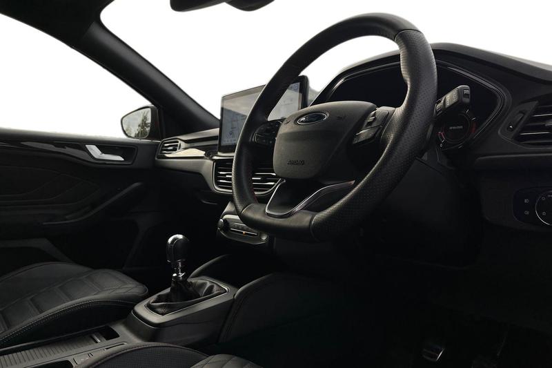 Used Ford Focus 2024 for sale - 76616289: Photo 9