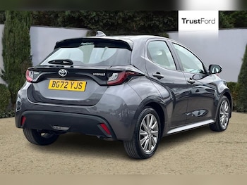 Used Toyota Yaris 2022 for sale - 78240182: Photo