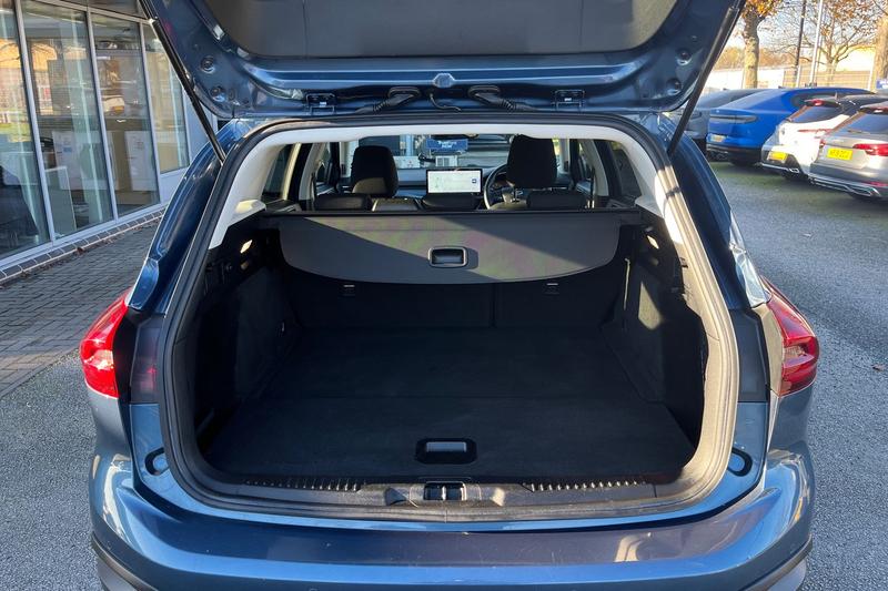 Used Ford Focus 2023 for sale - 76653481: Photo 21