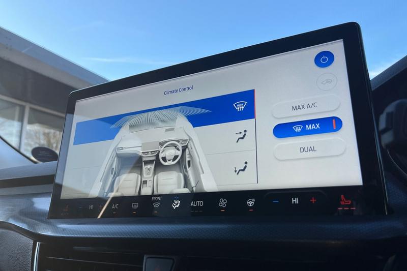 Used Ford Focus 2023 for sale - 76653481: Photo 27