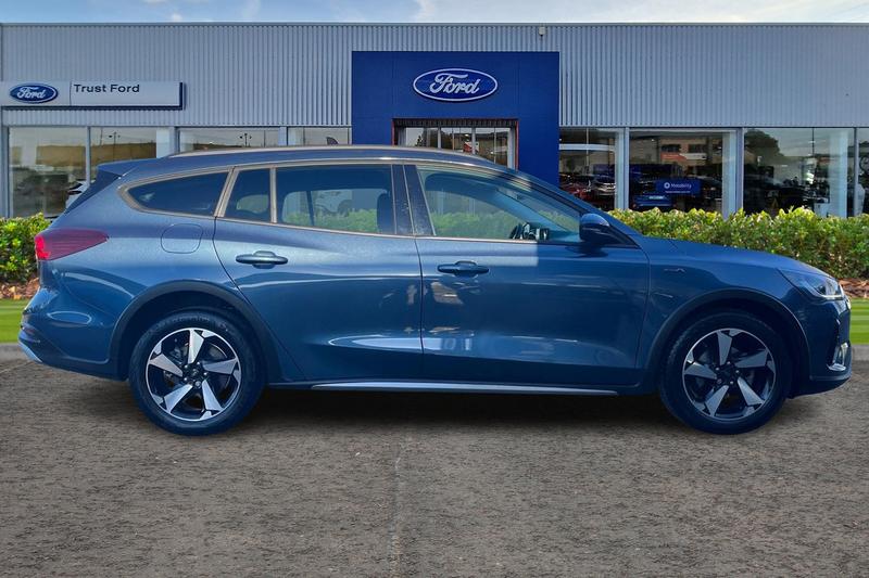 Used Ford Focus 2023 for sale - 76653481: Photo 3