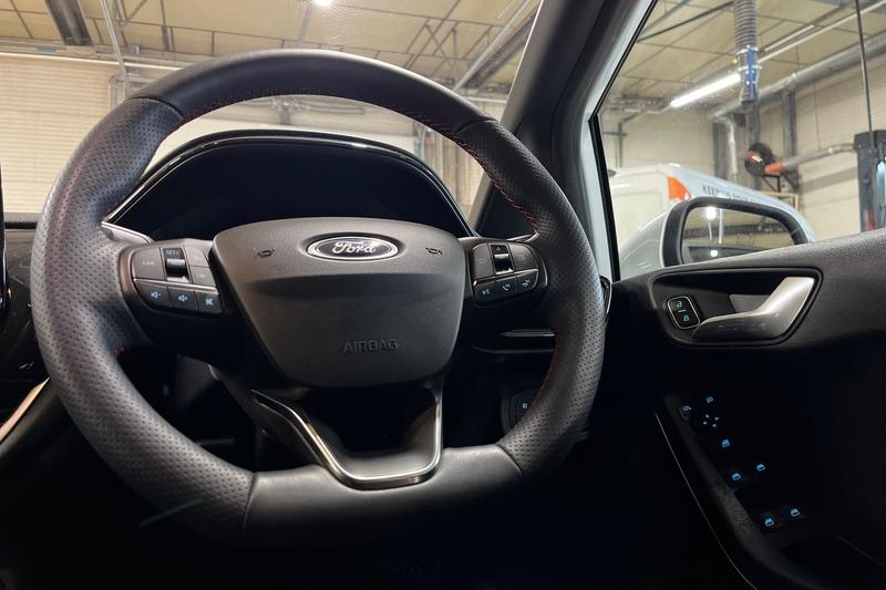 Used Ford Fiesta 2023 for sale - 77152093: Photo 12