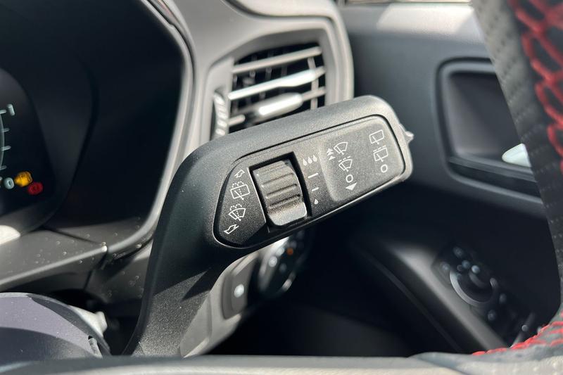 Used Ford Focus 2023 for sale - 76131354: Photo 15