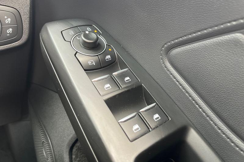 Used Ford Focus 2023 for sale - 76131354: Photo 16