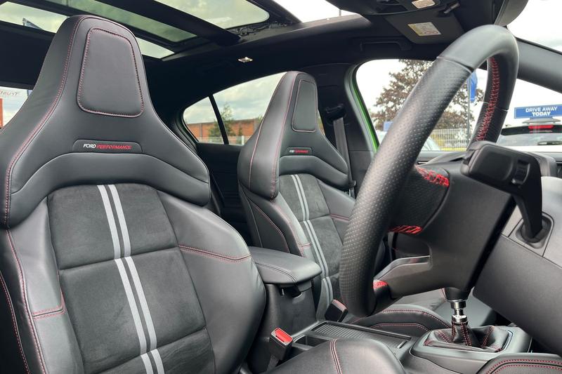 Used Ford Focus 2023 for sale - 76131354: Photo 17