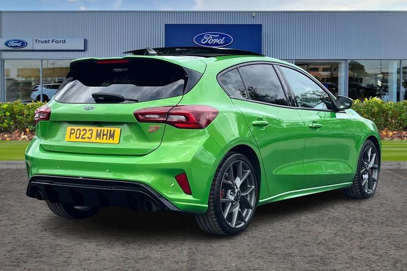 Used Ford Focus 2023 for sale - 76131354: Photo 4