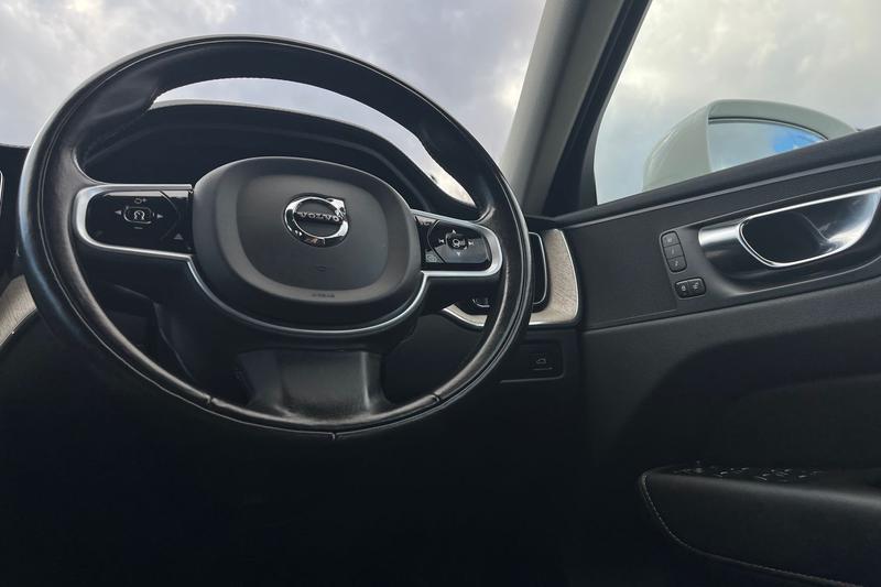 Used Volvo XC60 2021 for sale - 78015419: Photo 12