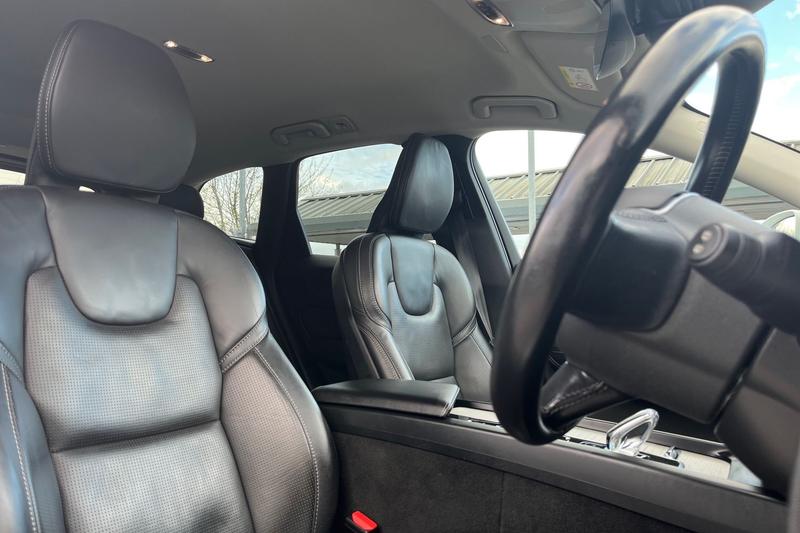 Used Volvo XC60 2021 for sale - 78015419: Photo 17