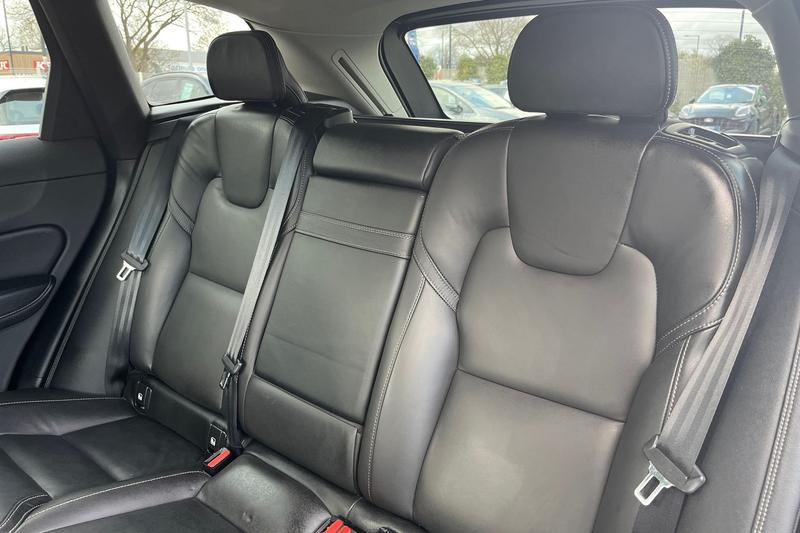 Used Volvo XC60 2021 for sale - 78015419: Photo 20